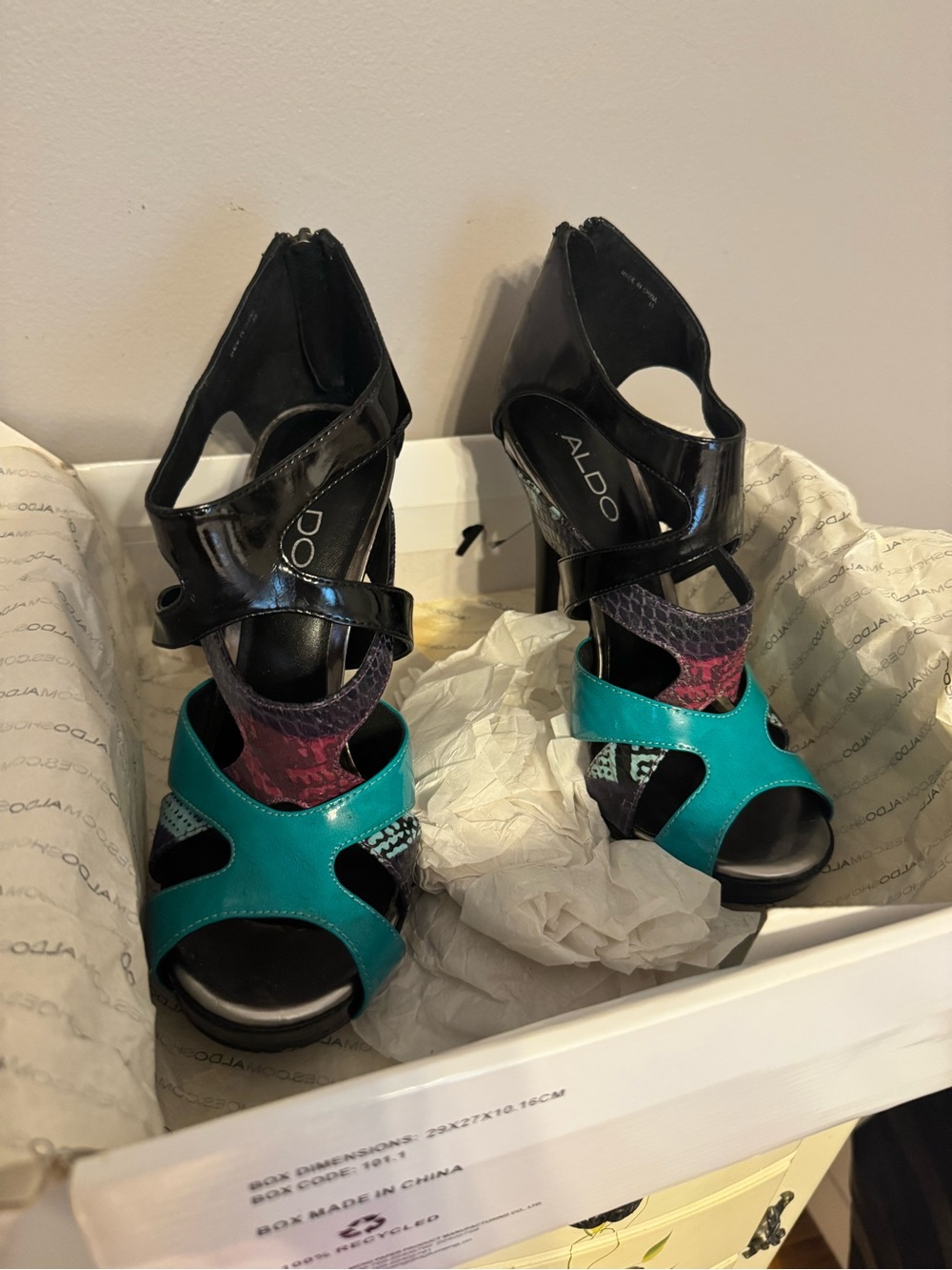 Aldo VANHOVE Teal, Black & Purple Snake-Print Strappy High Heel Sandals 8.5 - Picture 2 of 6